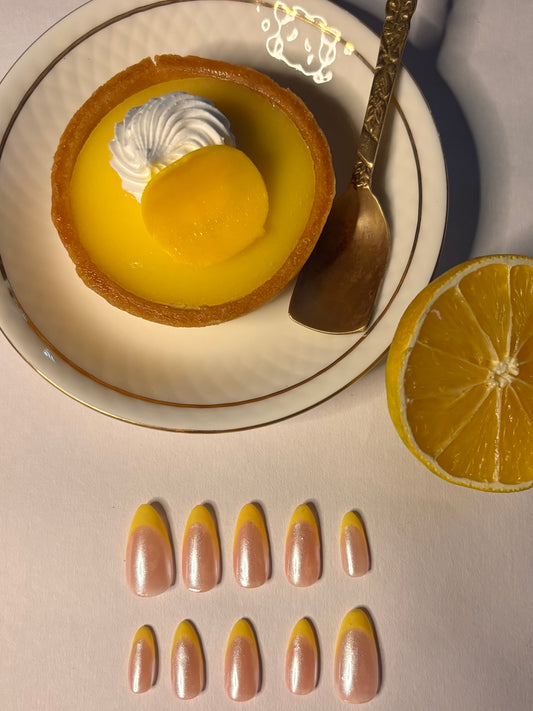 Butter Glow - Chrome Soft Gel Nails