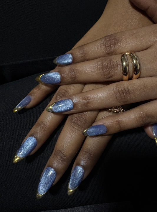 Moonlit Majesty - Cat Eye Chrome Soft Gel Nails