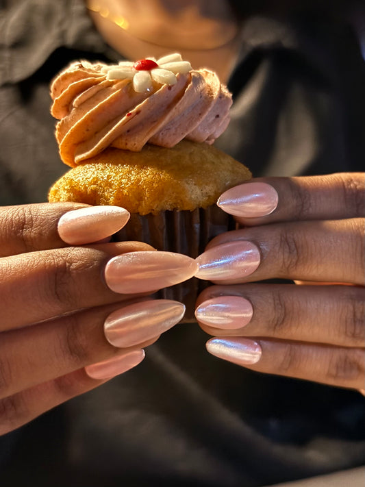 Glazed Donut - Chrome Soft Gel Nails